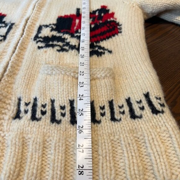 Cowichan Curling style Vintage 1960's Wool Sweater, Bulldozer - Picture 13 of 16